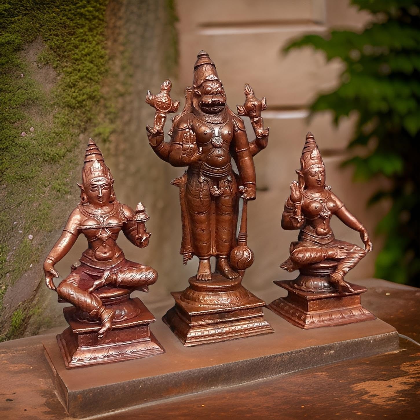 Brown Handmade Copper Narasimhar Sridevi, Bhudevi Combo Set, 6.1 Inch, 1.7 Kg, Pack Of Piece