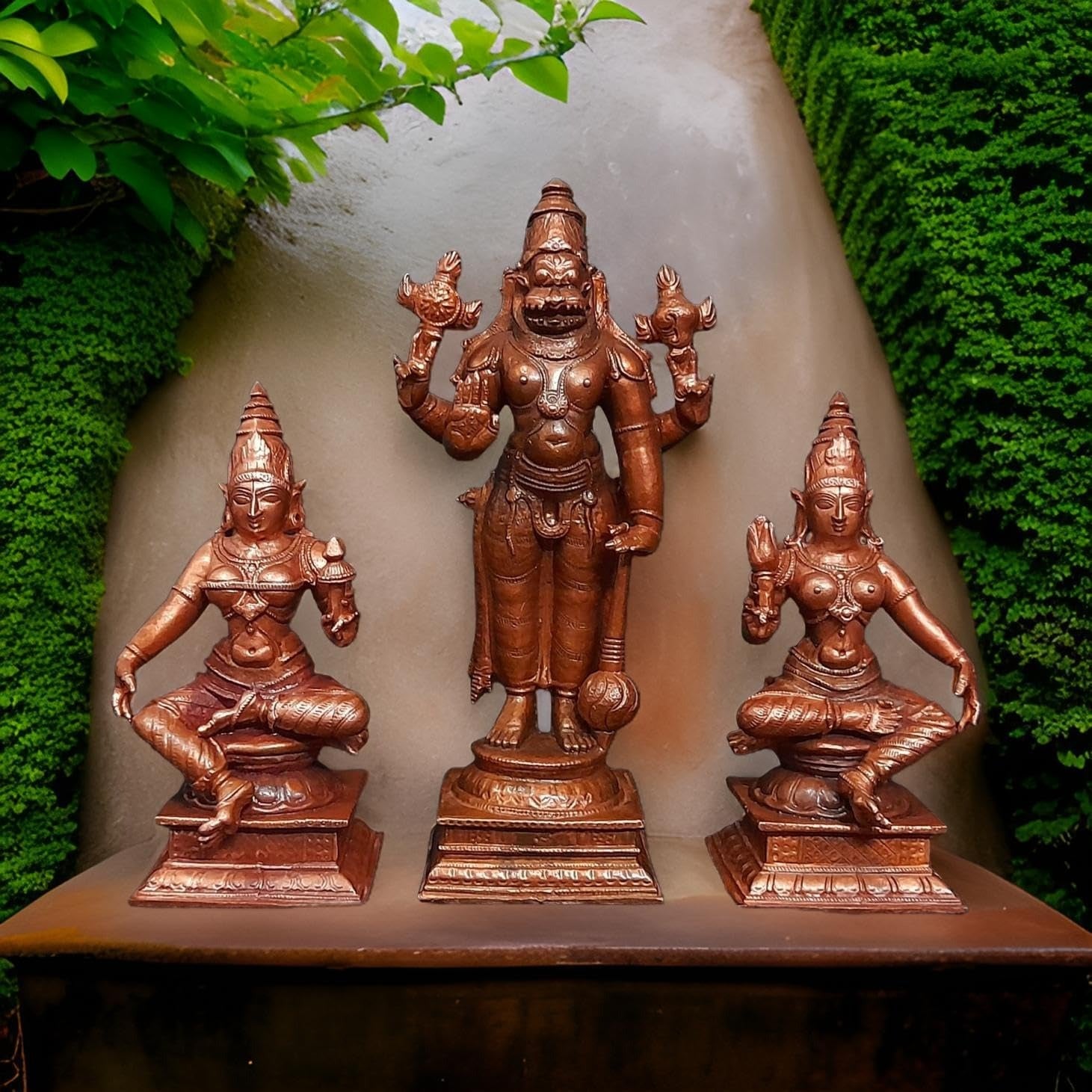 Brown Handmade Copper Narasimhar Sridevi, Bhudevi Combo Set, 6.1 Inch, 1.7 Kg, Pack Of Piece