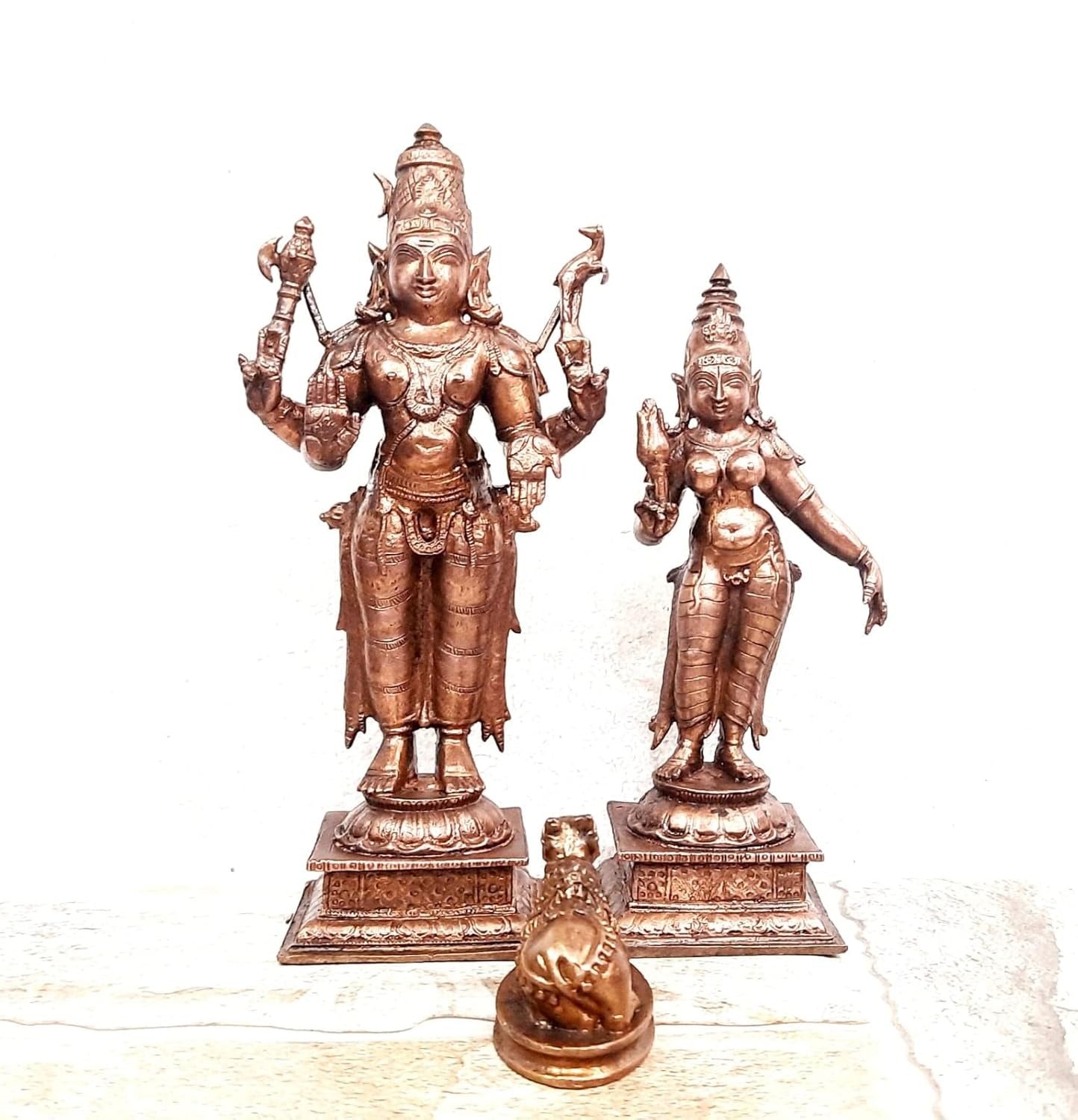 Brownish-Orange Copper Idols India, 6.3 Inches, Handmade God Shiva With Goddess Parvathi With Nandhi, 1.201 Kg, Patina Antique Finish, Pack Of 2 Piece