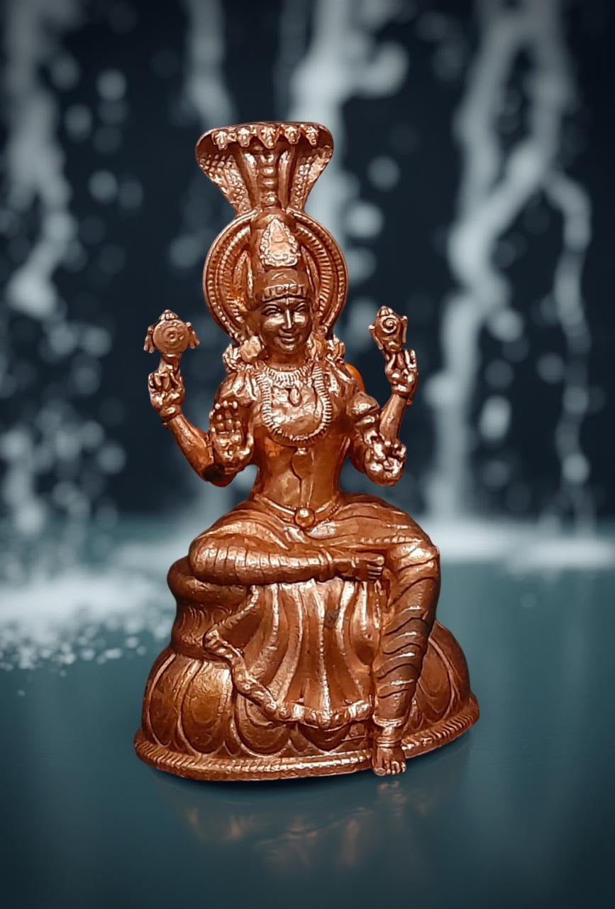 Sacred Copper Goddess Muthumariyamman Idol – 3.7 Inches, 380 Grams, Handmade Antique Finish, Pack of 1 Piece