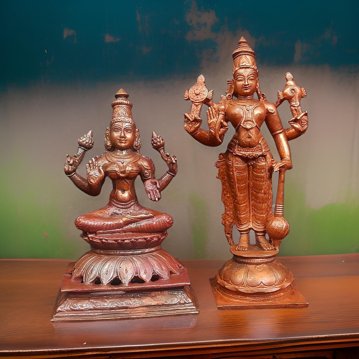 Brown Copper Idols Of God Srinivasa Perumal With Mahalakshmi, 6 Inches, 1.3 Kg, Patina Antique Finish, Pack Of 2 Piece