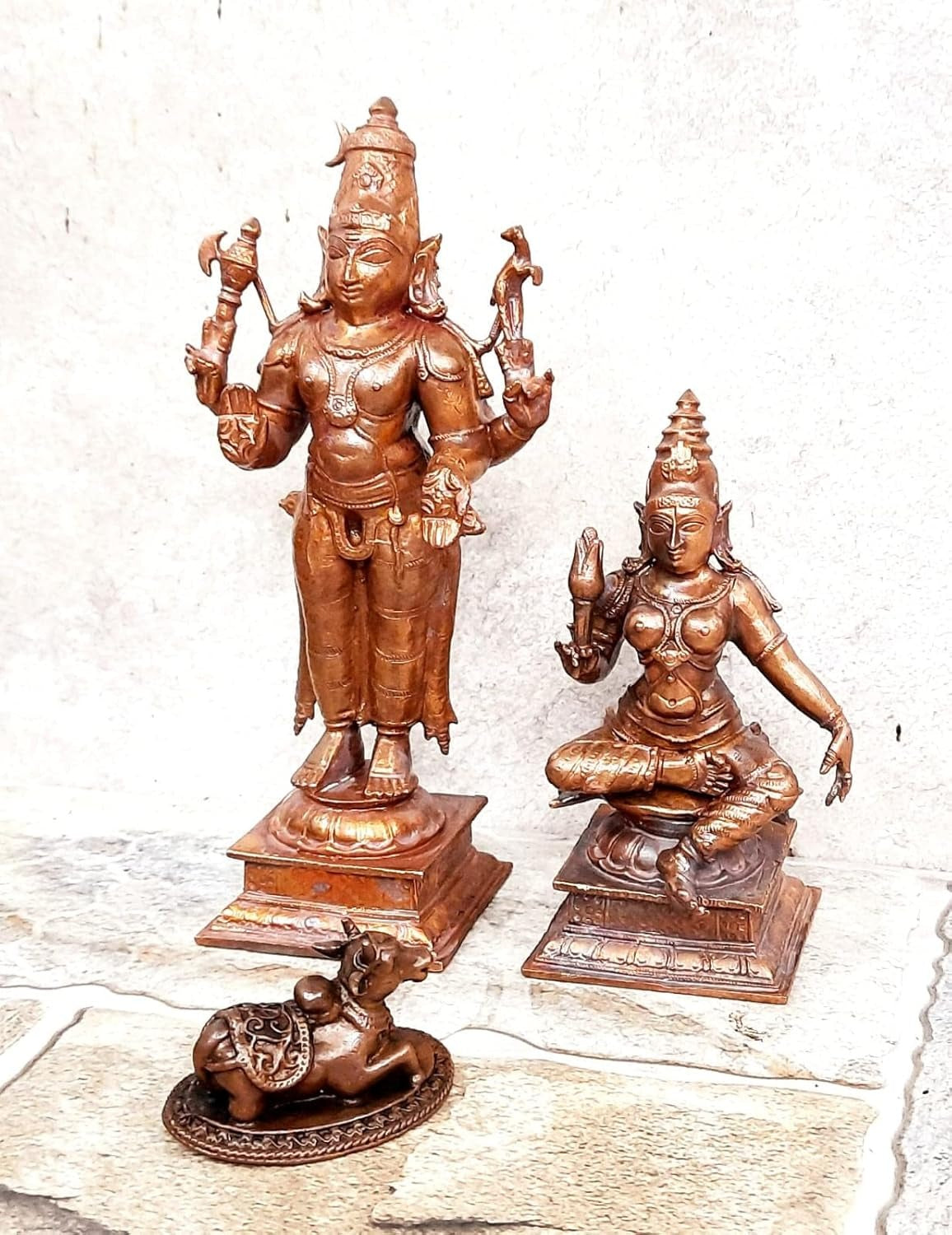 Brownish-Orange Copper Idols Of God Shiva With Goddess Parvathi With Nandhi By Unikraf , 6.3 Inches, 1.201 Kg, Patina Antique Finish, Pack Of 3 Piece