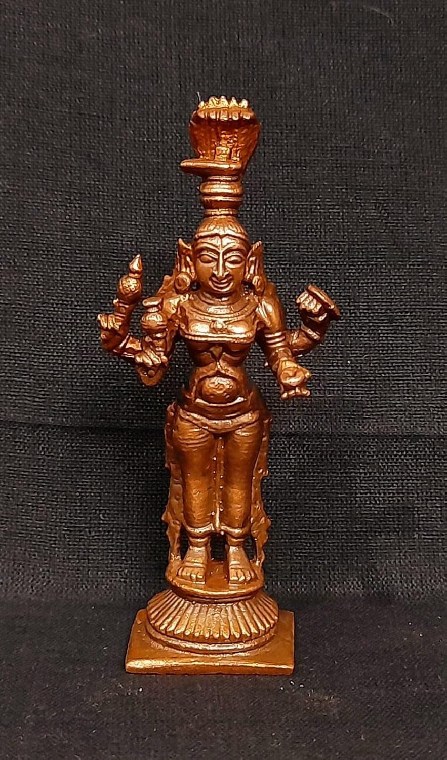 Sacred Copper Kolhapur Mahalakshmi Idol – 3.3 Inches, 85 Grams, Handmade Antique Finish, Pack of 1 Piece