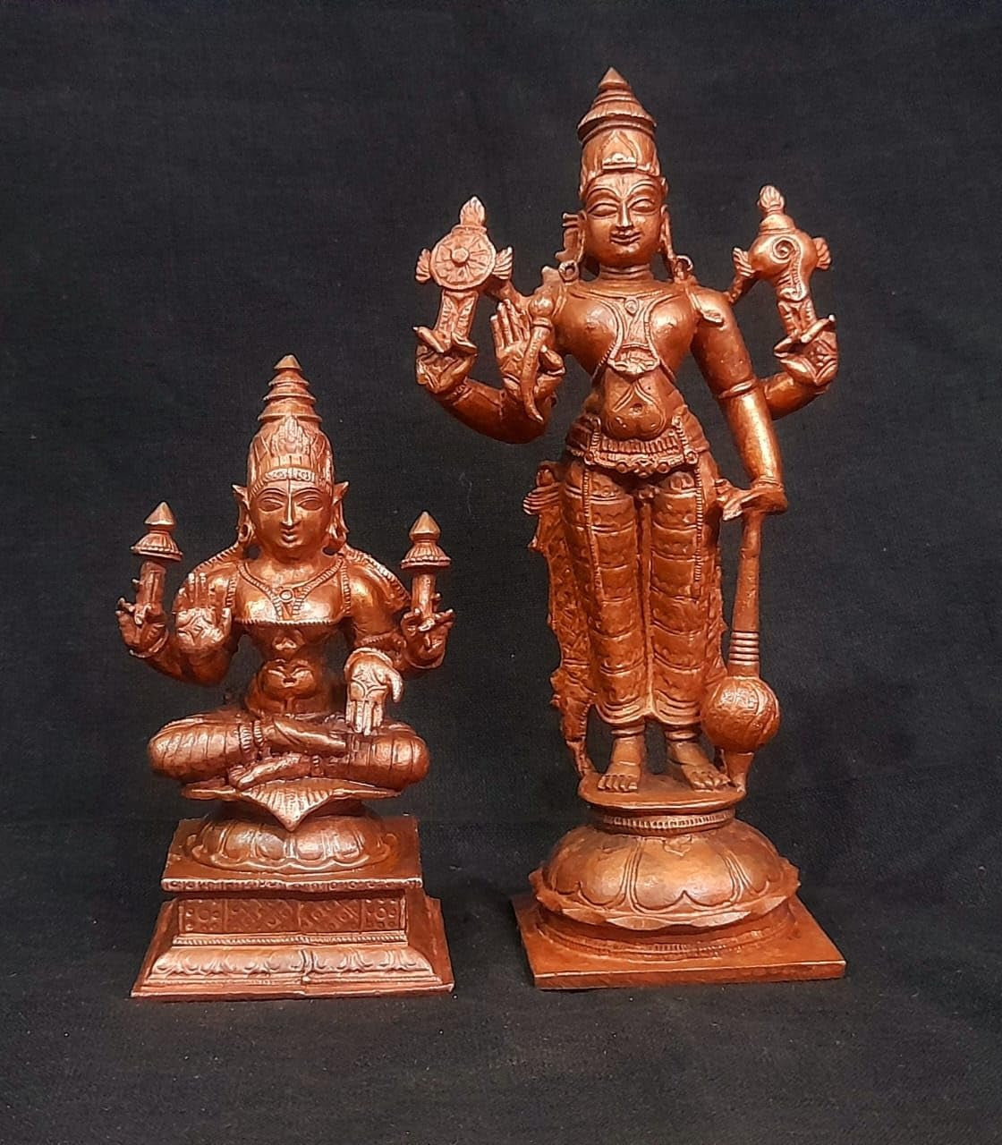 Brown Copper Idols Of God Srinivasa Perumal With Mahalakshmi, 6 Inches, 1 Kg, Patina Antique Finish, Pack Of 2 Piece