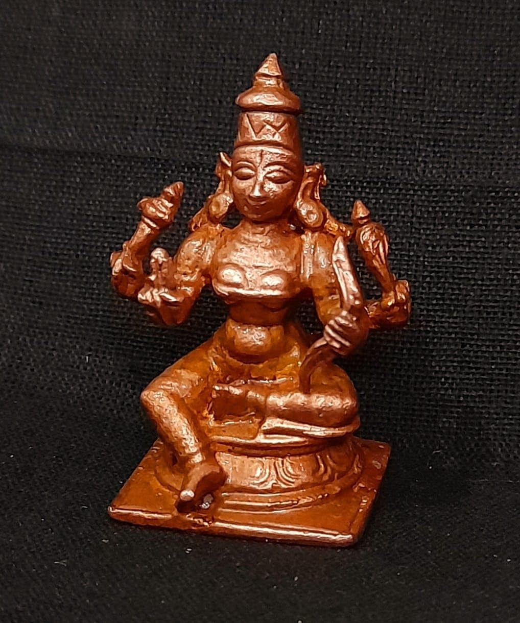 Brownish-Orange Copper Idols 1.6 Inches, Handmade Raja Rajeshwari 50Grams, Patina Antique Finish, Pack Of 1 Piece