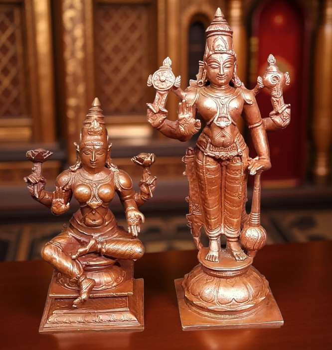 Sacred Srinivasa Perumal & Mahalakshmi Copper Idol Set – 6 Inch | 1.1 Kg Solid Copper