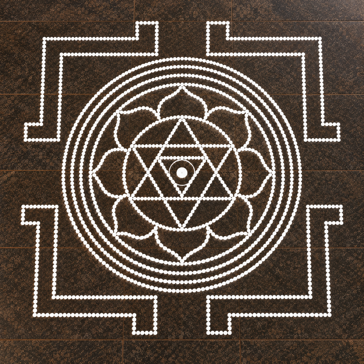 Tripura Sundari Flex Rangoli Stencil – Traditional Yantra Design for Pooja & Festivals | 3 Feet