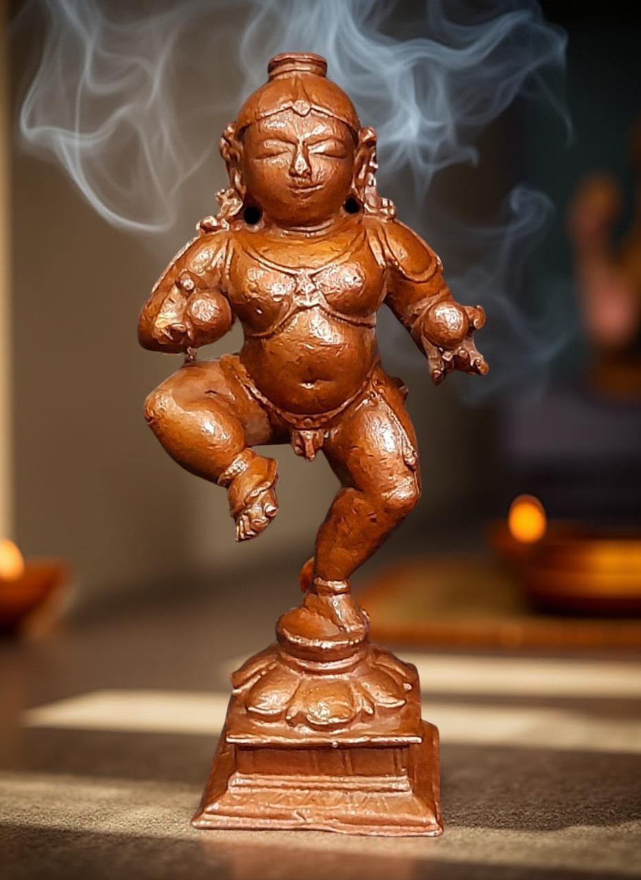 Brownish-Orange Copper Idols Of God Bal Krishna With Laddu By Unikraf , 3.3 Inches, 150G, Patina Antique Finish, Pack Of 1 Piece